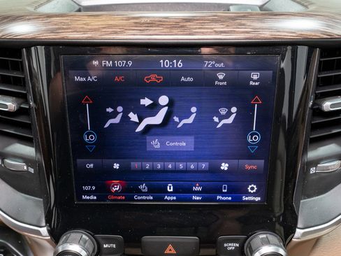 Used 2020 RAM 1500 Laramie image 21