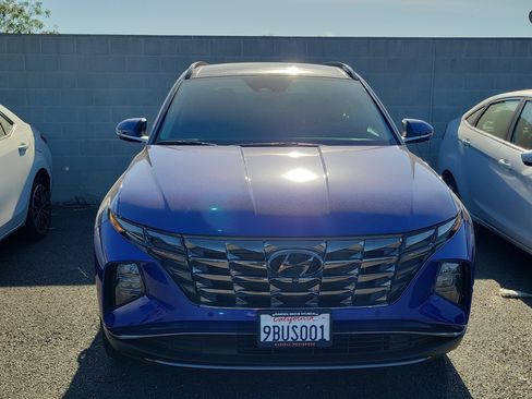 Used 2022 Hyundai Tucson Limited AWD/4WD image 2