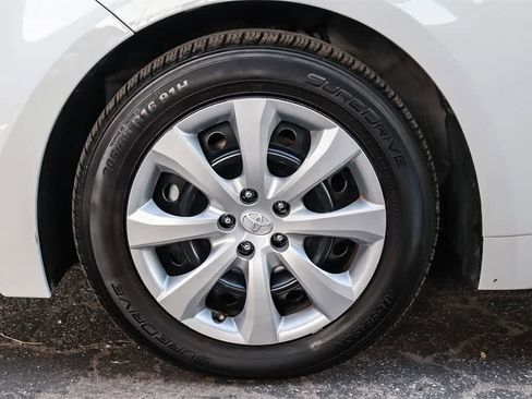 Used 2023 Toyota Corolla LE image 11