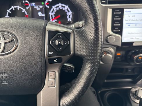 Certified 2024 Toyota 4Runner SR5 Premium AWD/4WD image 20