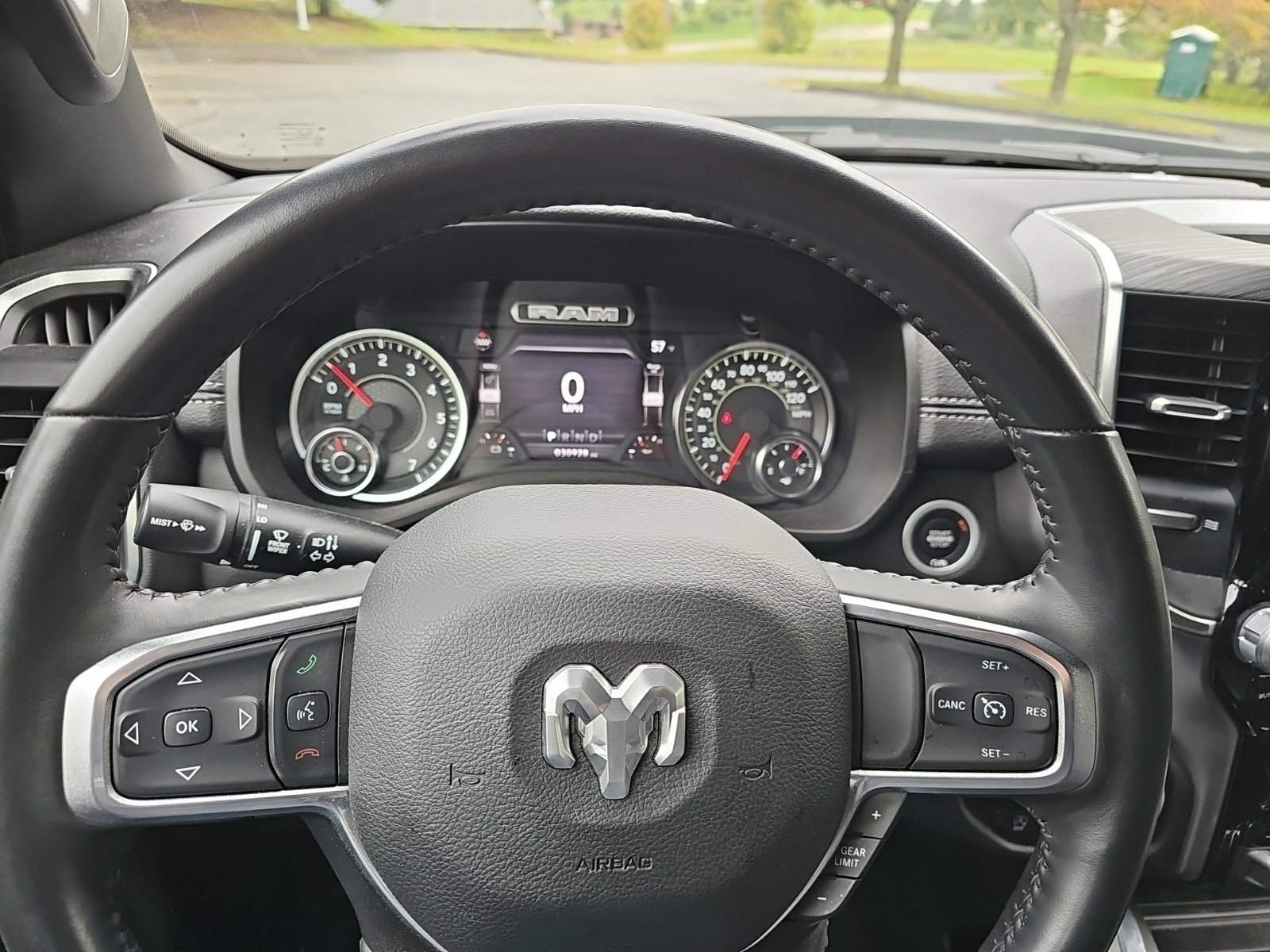 Used 2023 RAM 1500 Laramie AWD/4WD image 21