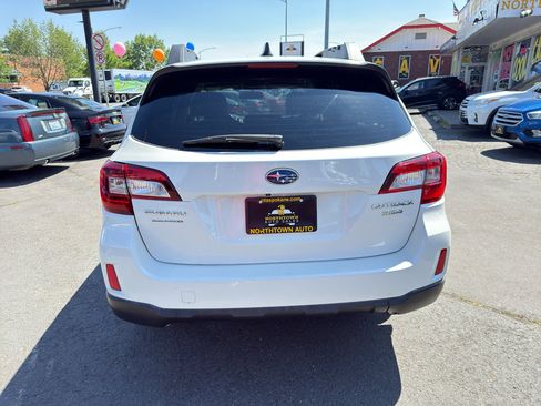 Used 2016 Subaru Outback 3.6R Limited AWD/4WD image 6