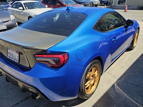 Used 2013 Subaru BRZ Limited RWD image 3