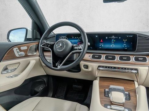 Certified 2026 Mercedes-Benz GLS 450 GLS 450 image 24