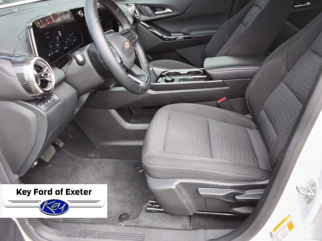 Used 2026 Chevrolet Equinox LT AWD/4WD image 24