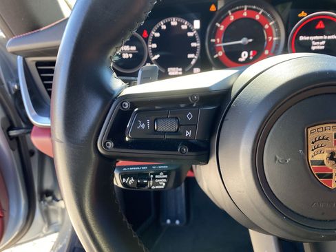 Used 2020 Porsche 911 Carrera S image 22