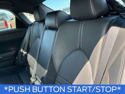 Used 2019 Toyota Avalon Touring image 10