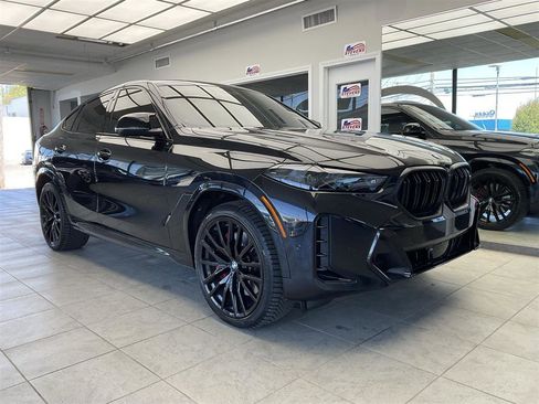 Used 2026 BMW X6 M60i AWD/4WD image 1