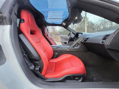 Used 2015 Chevrolet Corvette Stingray Coupe image 23