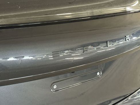 Used 2025 Tesla Model 3 RWD image 11