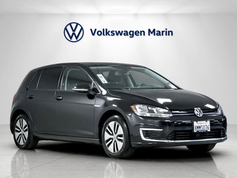 Used 2019 Volkswagen e-Golf SE w/ Driver Assistance Package image 7