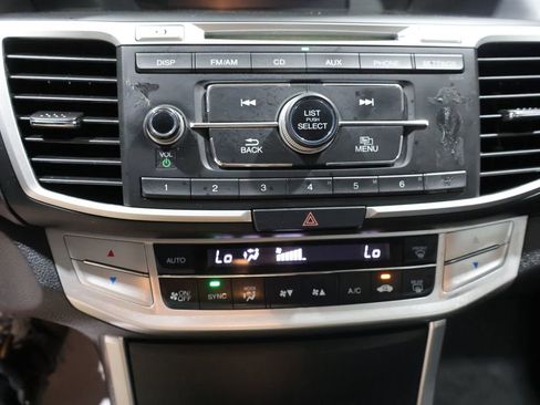 Used 2014 Honda Accord Sport image 28
