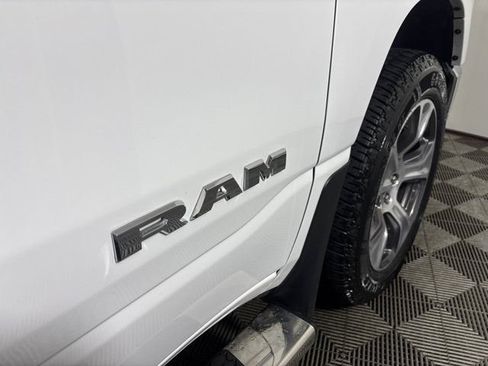 Used 2023 RAM 1500 Laramie AWD/4WD image 11