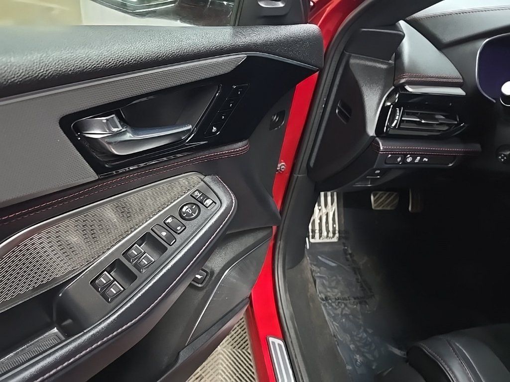 Used 2022 Acura MDX Type S AWD/4WD image 28