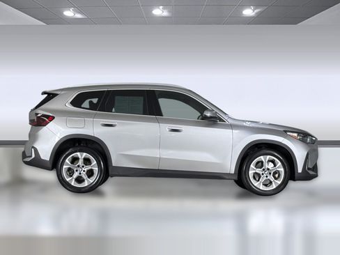 Used 2023 BMW X1 xDrive28i w/ Convenience Package AWD/4WD image 6