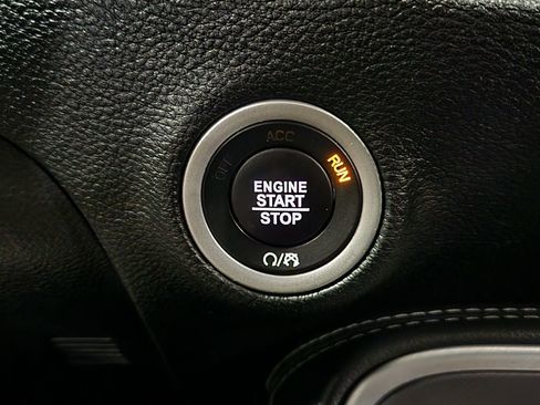 Used 2019 Dodge Challenger GT w/ Driver Convenience Group image 39