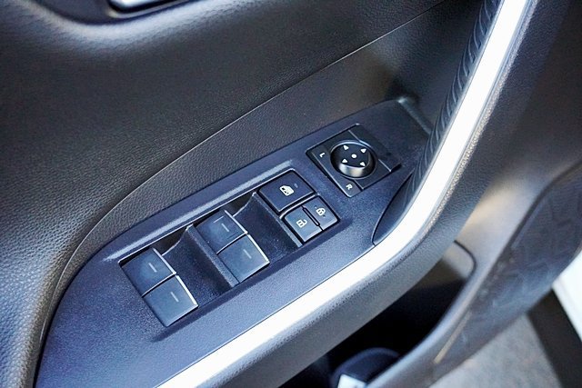 Used 2024 Toyota RAV4 XSE AWD/4WD image 39