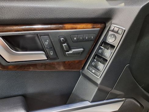 Used 2014 Mercedes-Benz GLK 350 4MATIC image 23