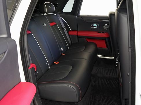 Used 2023 Rolls-Royce Ghost Black Badge image 23