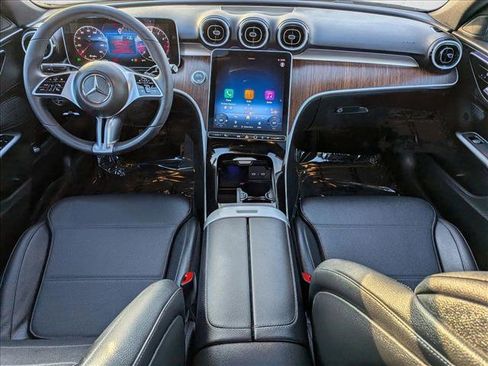 Used 2025 Mercedes-Benz C 300 Sedan image 18