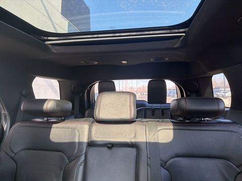 Used 2018 Ford Explorer Sport image 7