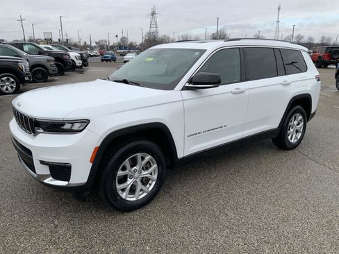 Used 2023 Jeep Grand Cherokee L Limited image 4