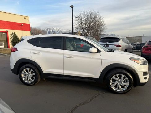 Used 2019 Hyundai Tucson SE image 4