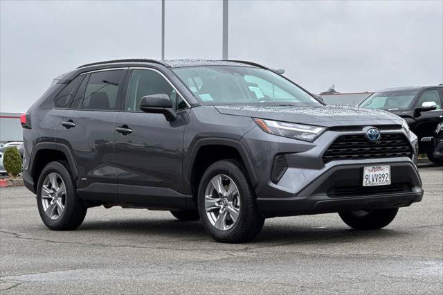 Certified 2024 Toyota RAV4 LE AWD/4WD image 5