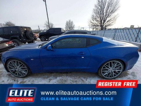 Used 2016 Chevrolet Camaro LT image 27