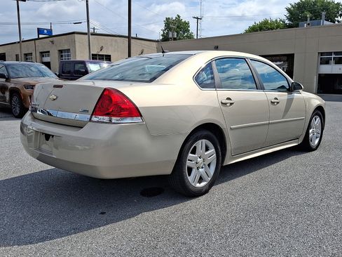 Used 2011 Chevrolet Impala LT FWD image 7