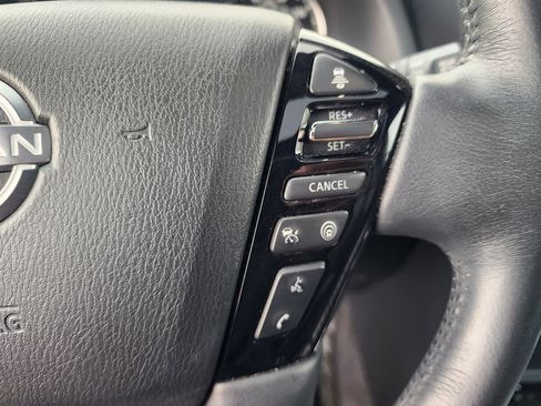 Used 2022 Nissan Armada SL w/ Midnight Edition Package image 31
