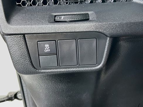 Used 2023 Honda CR-V EX image 10