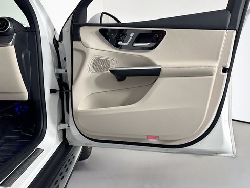 New 2026 Mercedes-Benz GLC 300 4MATIC image 23