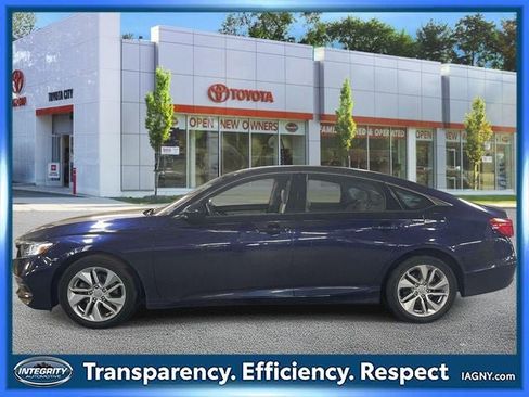 Used 2018 Honda Accord LX image 7