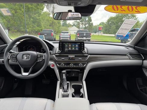 Used 2020 Honda Accord EX image 17