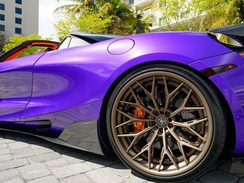 Used 2020 McLaren 720S Performance image 17