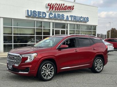 Used 2022 GMC Terrain Denali w/ Denali Premium Package