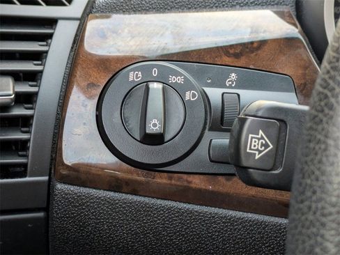 Used 2008 BMW Z4 3.0si image 23