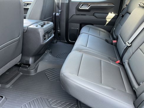 New 2026 Chevrolet Silverado 1500 LT Trail Boss AWD/4WD image 17