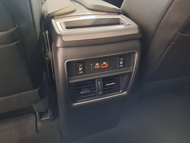 Used 2024 Nissan Murano SL AWD/4WD image 18