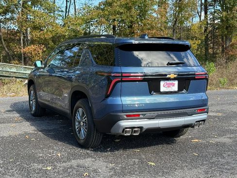 New 2026 Chevrolet Traverse LT w/ Driver Confidence Package image 5