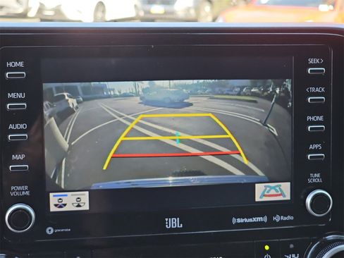 Used 2022 Toyota Highlander Limited image 26