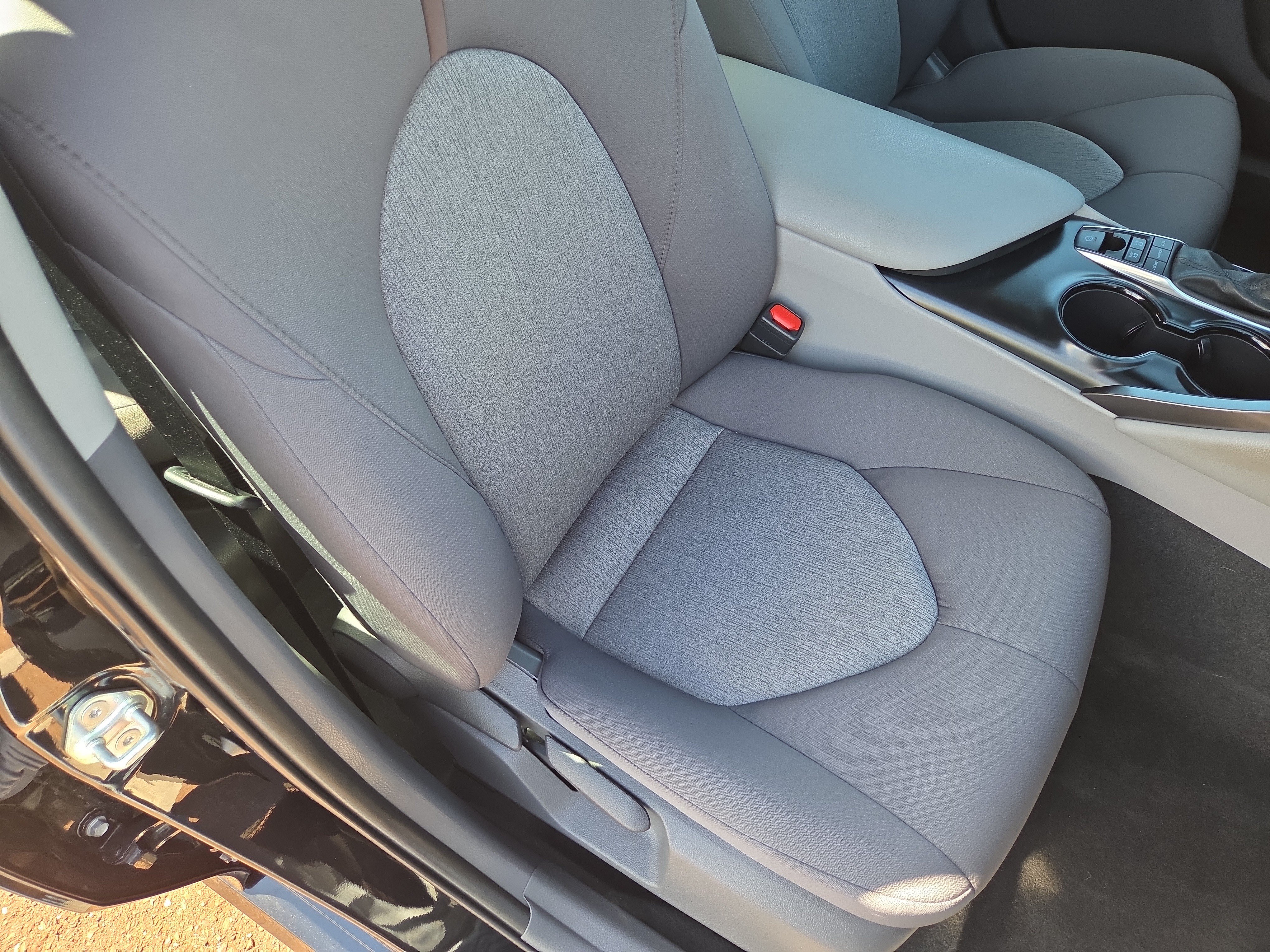 Certified 2020 Toyota Camry LE FWD image 16