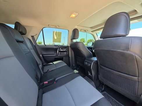 Used 2020 Toyota 4Runner SR5 Premium w/ Moonroof Package AWD/4WD image 27