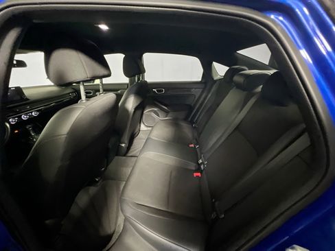 Used 2023 Honda Civic Sport image 29