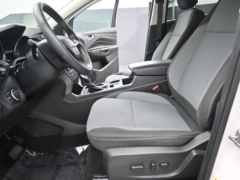 Used 2018 Ford Escape SE w/ SE Sync 3 Package AWD/4WD image 10