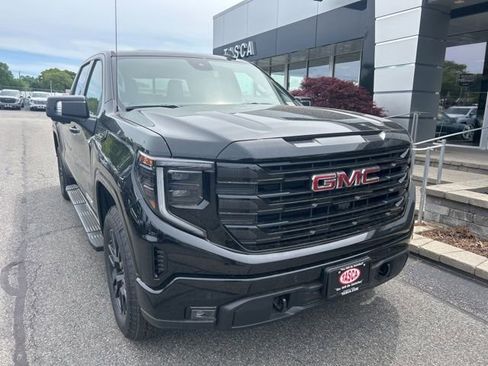 New 2026 GMC Sierra 1500 Elevation w/ Elevation Premium Package AWD/4WD image 1