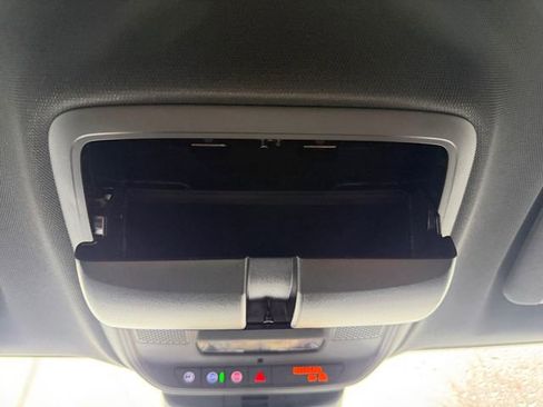 New 2026 Chevrolet Traverse LT w/ Driver Confidence Package AWD/4WD image 31