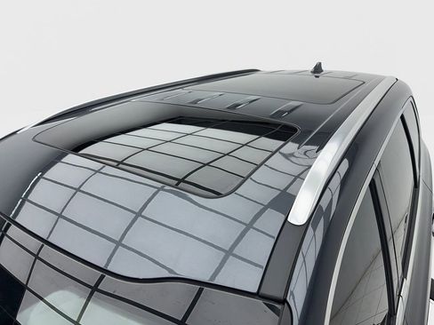 Used 2023 Kia Telluride SX image 11