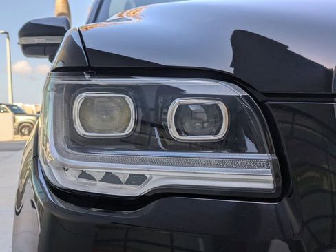 Certified 2024 Lincoln Navigator Reserve image 11